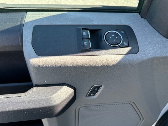 2019 Ford F-150 Regular Cab XL Shortbed w/ ARE Work Cap Ashland VA