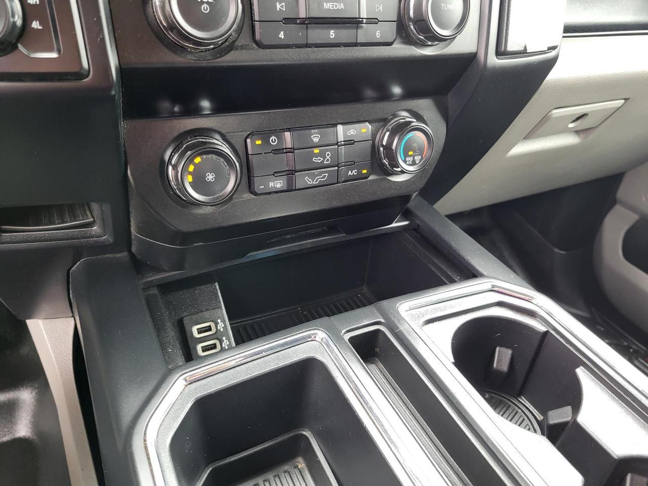 2019 Ford F-150 XL 4WD SuperCrew 5.5' Box Beeville TX