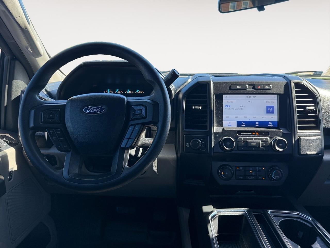 2019 Ford F-150 XL STX SPORT 4X4 CREW CAB, RUNNING BOARDS, BACKUP CAMERA, TOW HOOKS, TOW PACKAGE, POWER MIRRORS, KEYLESS ENTRY, COME AND TEST DRIVE THIS F-150 TODAY! Norfolk VA