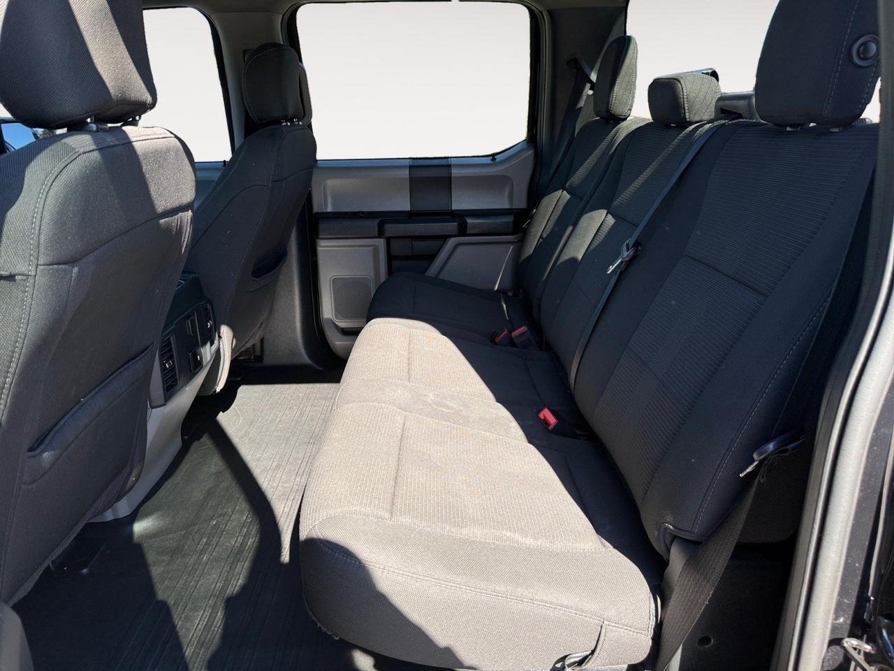 2019 Ford F-150 XL STX SPORT 4X4 CREW CAB, RUNNING BOARDS, BACKUP CAMERA, TOW HOOKS, TOW PACKAGE, POWER MIRRORS, KEYLESS ENTRY, COME AND TEST DRIVE THIS F-150 TODAY! Norfolk VA