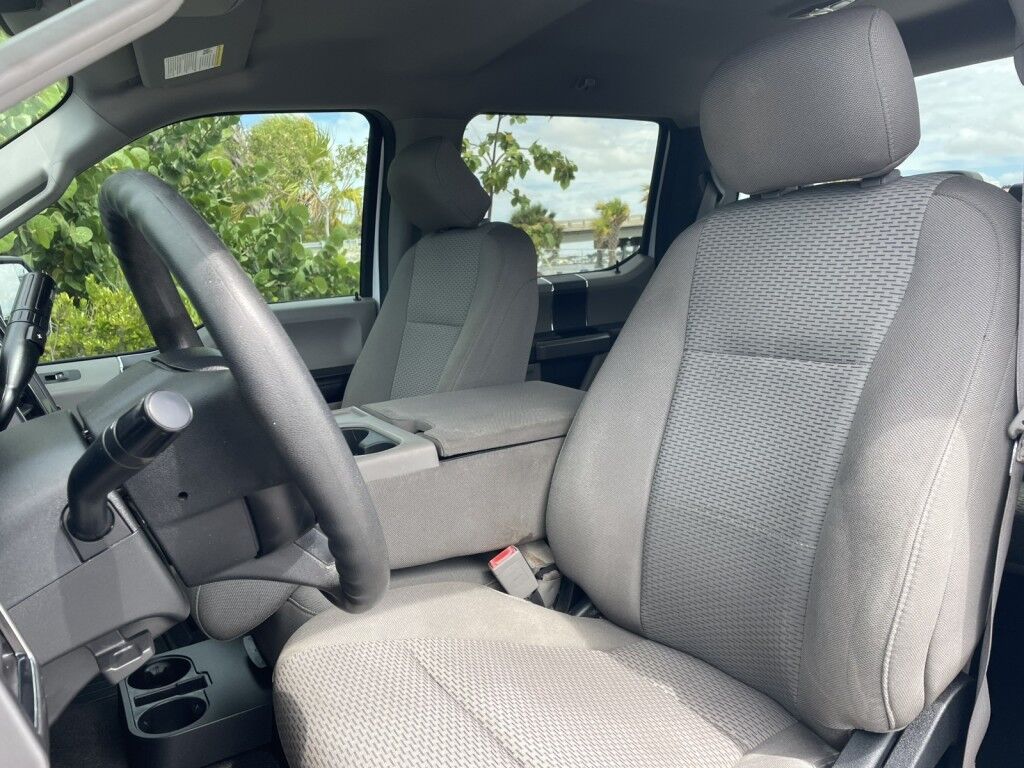 2019 Ford F-150 XL~4X4~RUNNING BOARDS~1 OWNER/CLEAN CARFAX~CRUISE CONTROL~POWER LOCKS~ONLINE FINANCE AND SHIPPING AVAILABLE!!!!