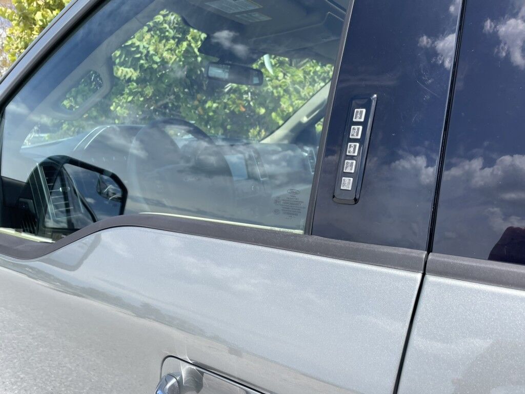 2019 Ford F-150 XL~CLEAN CAR-FAX~1 OWNER~EXCELLENT CONDITION~4X2~BLUETOOTH~ECOBOOST~PANORAMIC MOONROOF / SUNROOF~TOW/HAUL MODE Sarasota FL