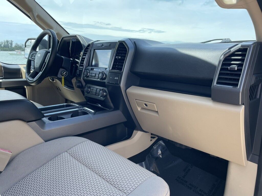 2019 Ford F-150 XL~CLEAN CAR-FAX~1 OWNER~EXCELLENT CONDITION~4X2~BLUETOOTH~ECOBOOST~PANORAMIC MOONROOF / SUNROOF~TOW/HAUL MODE Sarasota FL