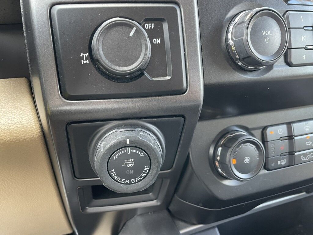 2019 Ford F-150 XL~CLEAN CAR-FAX~1 OWNER~EXCELLENT CONDITION~4X2~BLUETOOTH~ECOBOOST~PANORAMIC MOONROOF / SUNROOF~TOW/HAUL MODE Sarasota FL
