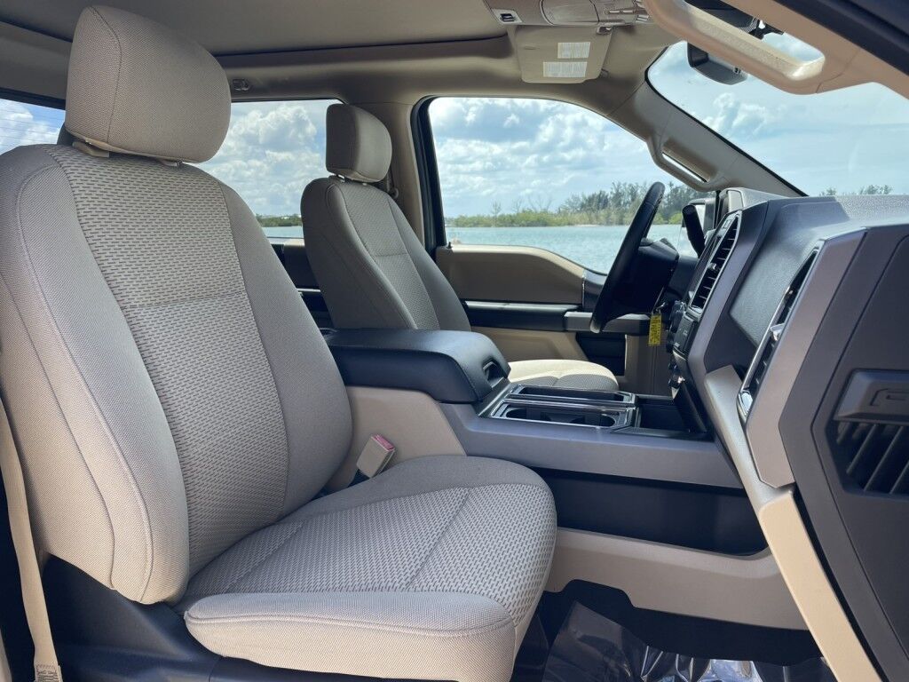 2019 Ford F-150 XL~CLEAN CAR-FAX~1 OWNER~EXCELLENT CONDITION~4X2~BLUETOOTH~ECOBOOST~PANORAMIC MOONROOF / SUNROOF~TOW/HAUL MODE Sarasota FL