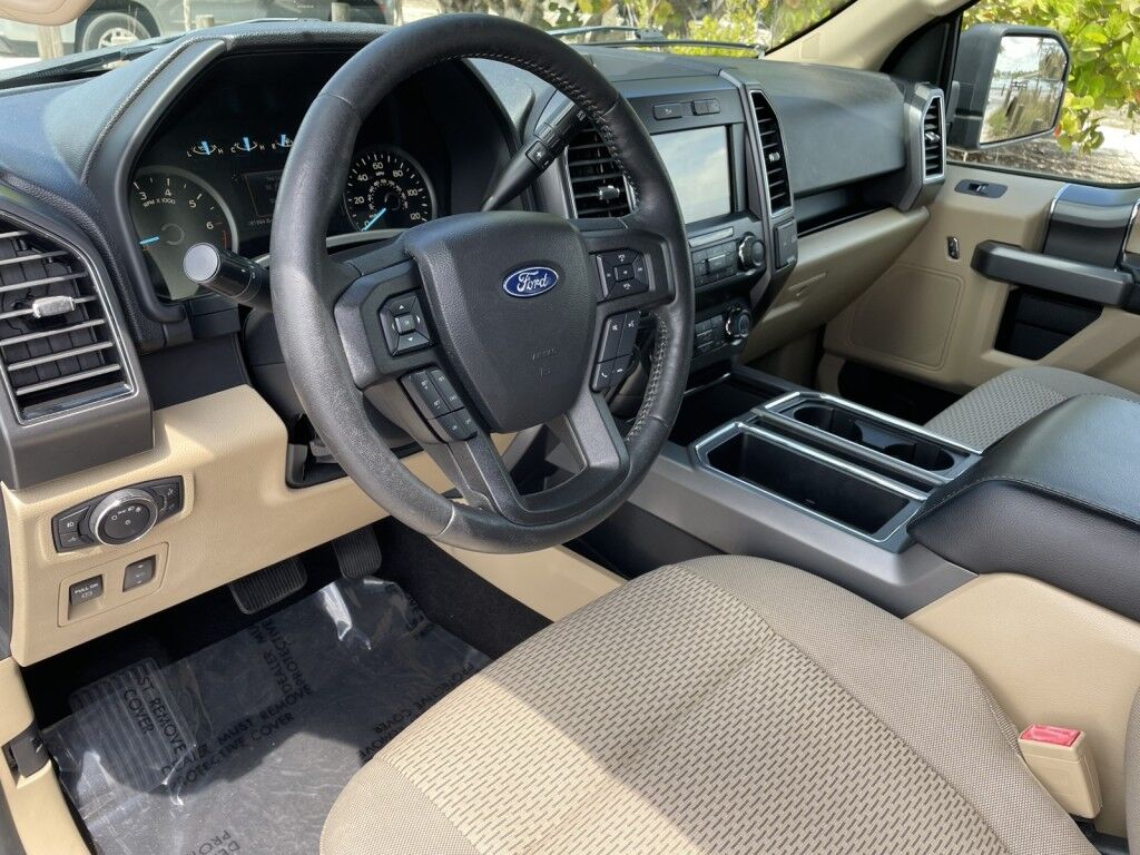 2019 Ford F-150 XL~CLEAN CAR-FAX~1 OWNER~EXCELLENT CONDITION~4X2~BLUETOOTH~ECOBOOST~PANORAMIC MOONROOF / SUNROOF~TOW/HAUL MODE Sarasota FL