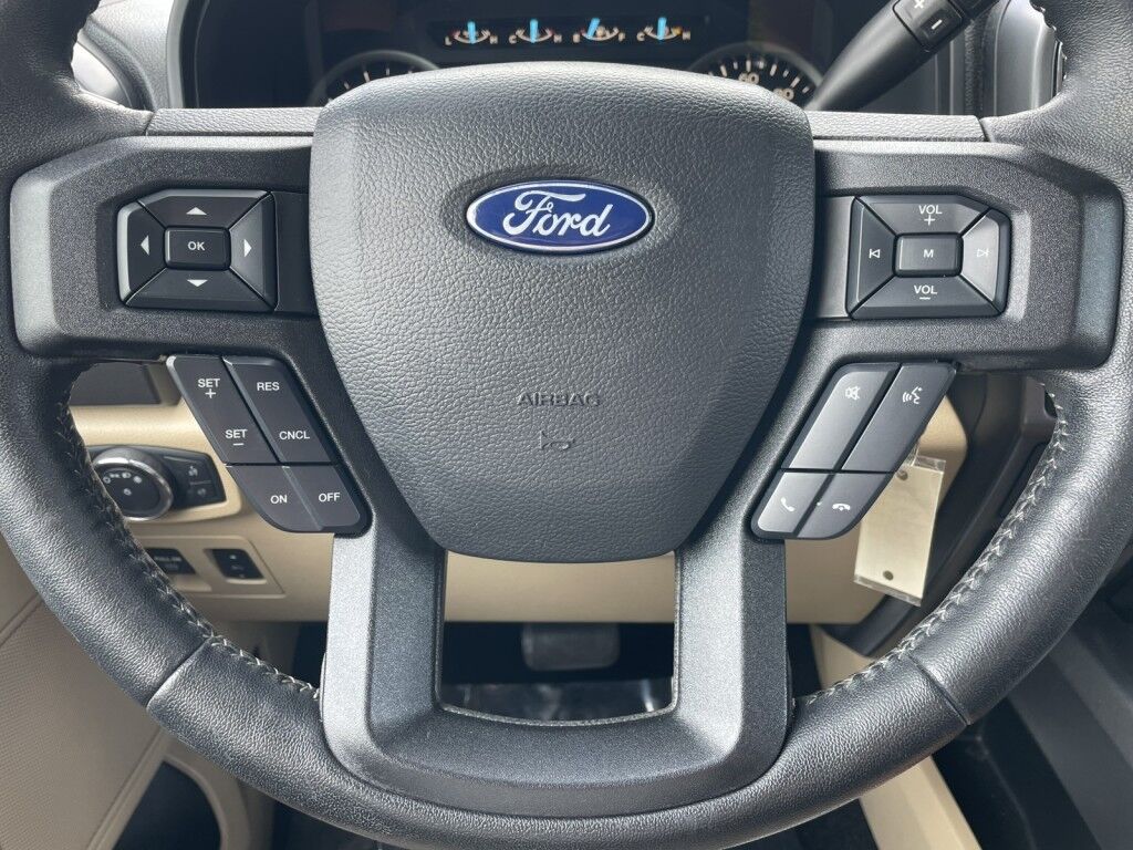 2019 Ford F-150 XL~CLEAN CAR-FAX~1 OWNER~EXCELLENT CONDITION~4X2~BLUETOOTH~ECOBOOST~PANORAMIC MOONROOF / SUNROOF~TOW/HAUL MODE Sarasota FL