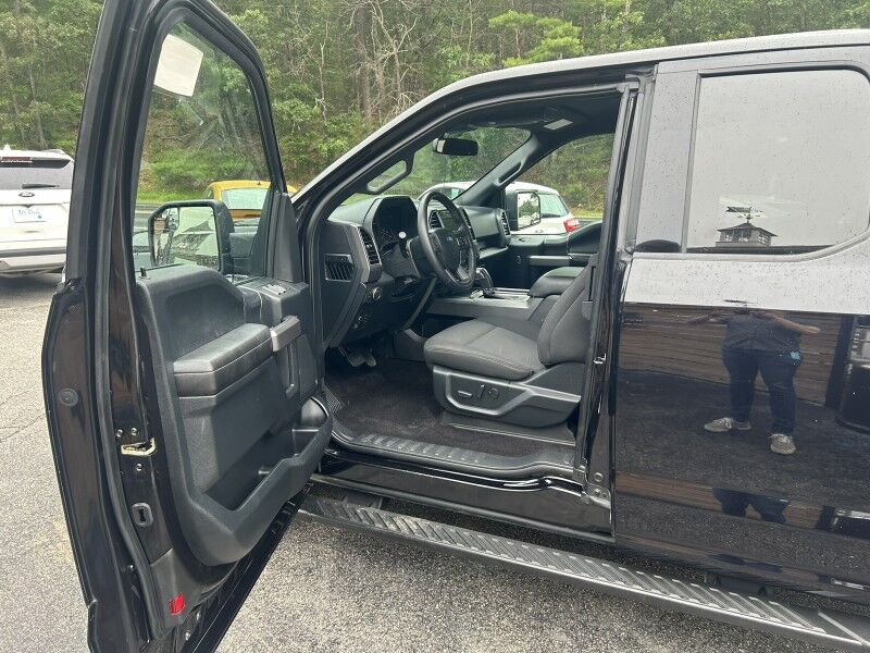 2019 Ford F-150 XLT - SPORT PACKAGE - NAVIGATION - HEATED SEATS Whitinsville MA