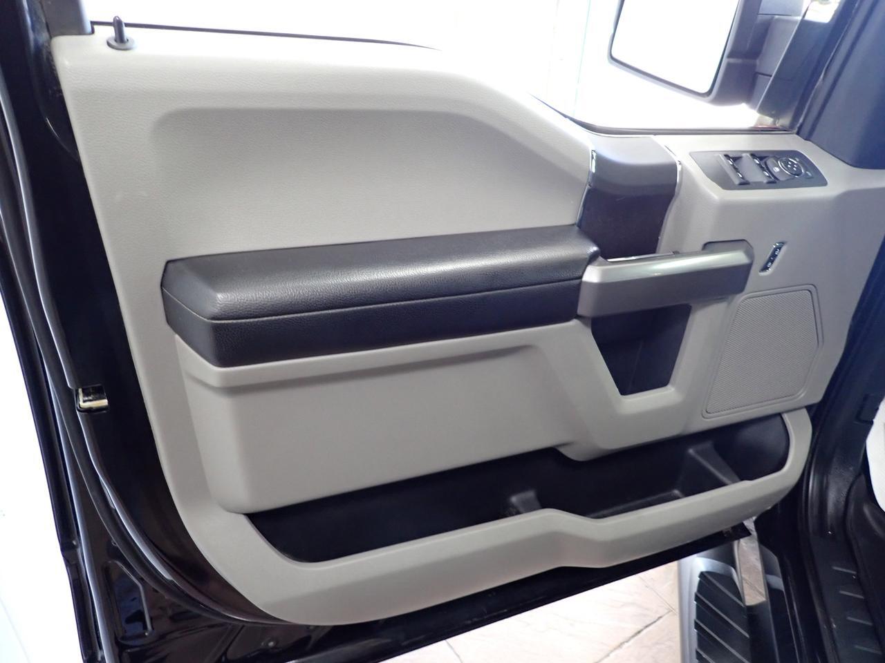 2019 Ford F-150 XLT 4WD CREW CAB Listowel ON