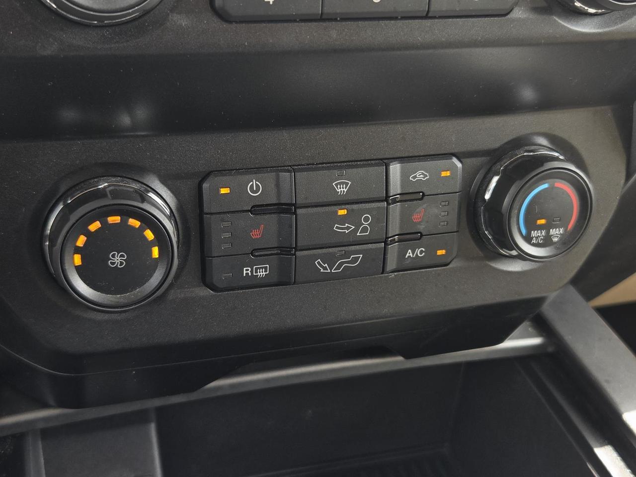 2019 Ford F-150 XLT 4WD SuperCrew 5.5' Box Beeville TX