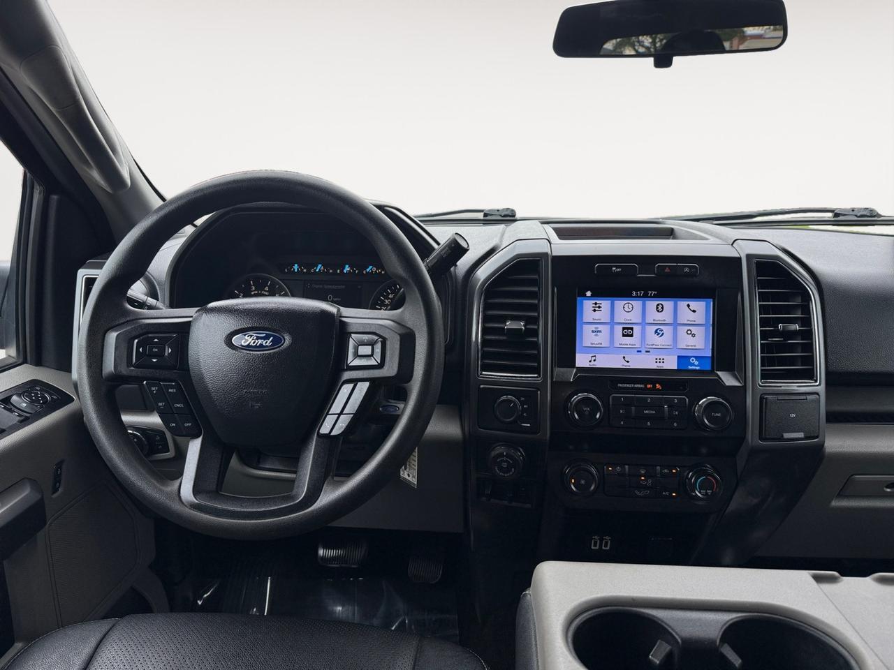 2019 Ford F-150 XLT, 4X4, LIFTED 35&apos;S, TONNEAU COVER, LEATHER SEATS, ANDROID AUTO & APPLE CAR PLAY, KEYPAD ENTRY, CLEAN CARFAX, TRUCKS THIS CLEAN ARE HARD TO FIND, DRIVE HOME IN A NEW TRUCK TODAY!!! Norfolk VA