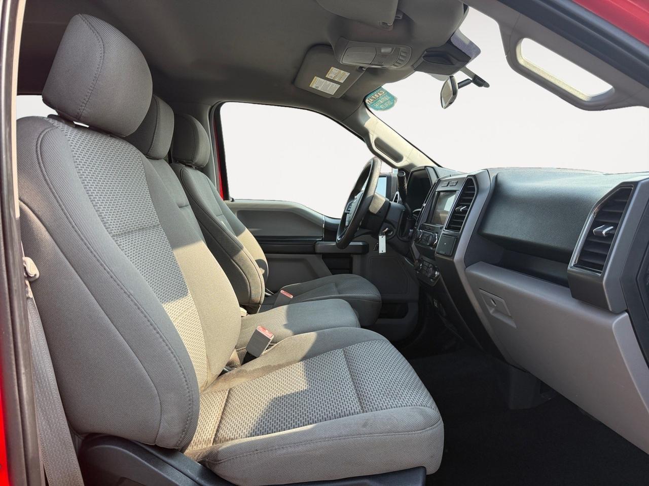 2019 Ford F-150 XLT 5.0L V8 4X4, BLUETOOTH, BACKUP CAMERA, TOW PACKAGE, BED LINER, POWER MIRRORS, NAVIGATION, CLEAN CARFAX, THIS TRUCK IS SURE TO BLOW YOUR MIND! Norfolk VA