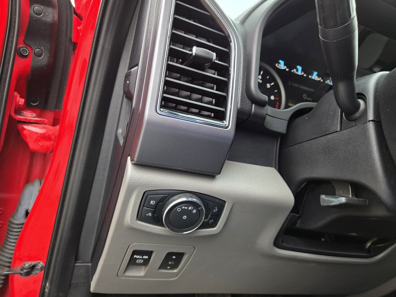 2019 Ford F-150 XLT Charlton MA