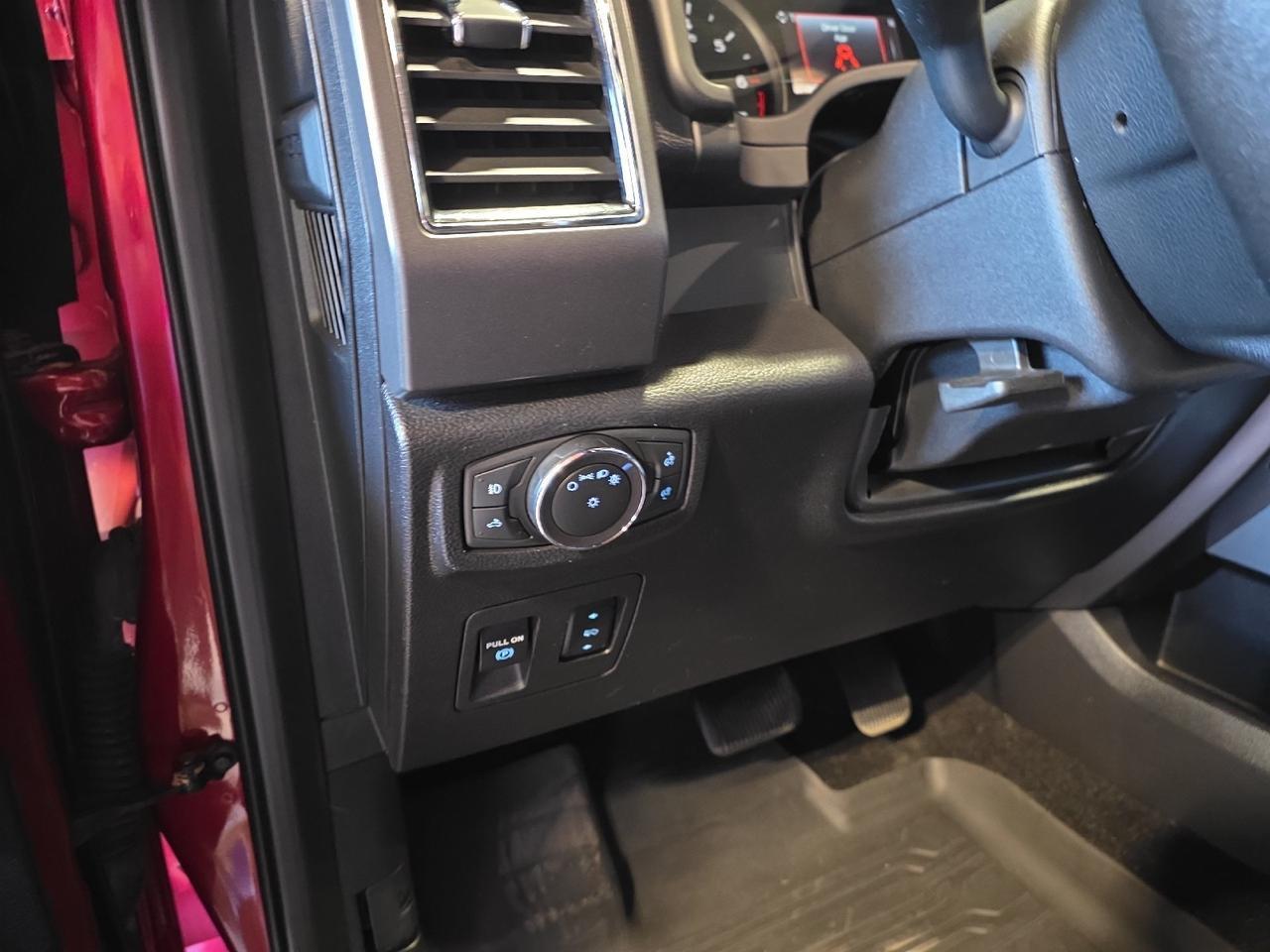 2019 Ford F-150 XLT Sand Lake NY
