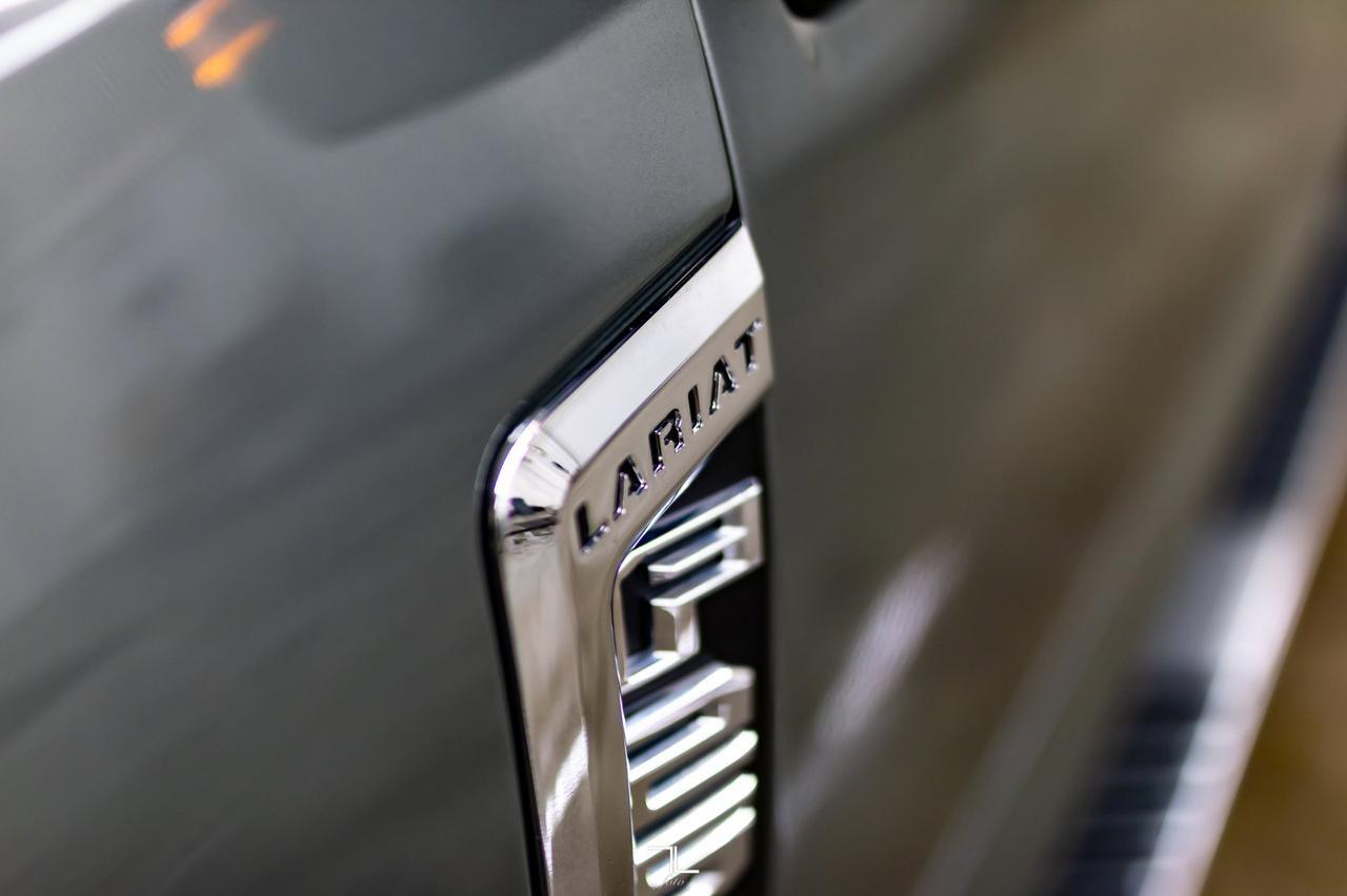 2019 Ford F-250 4x4 Crew Cab Lariat Leather Nav BCam Red Deer AB