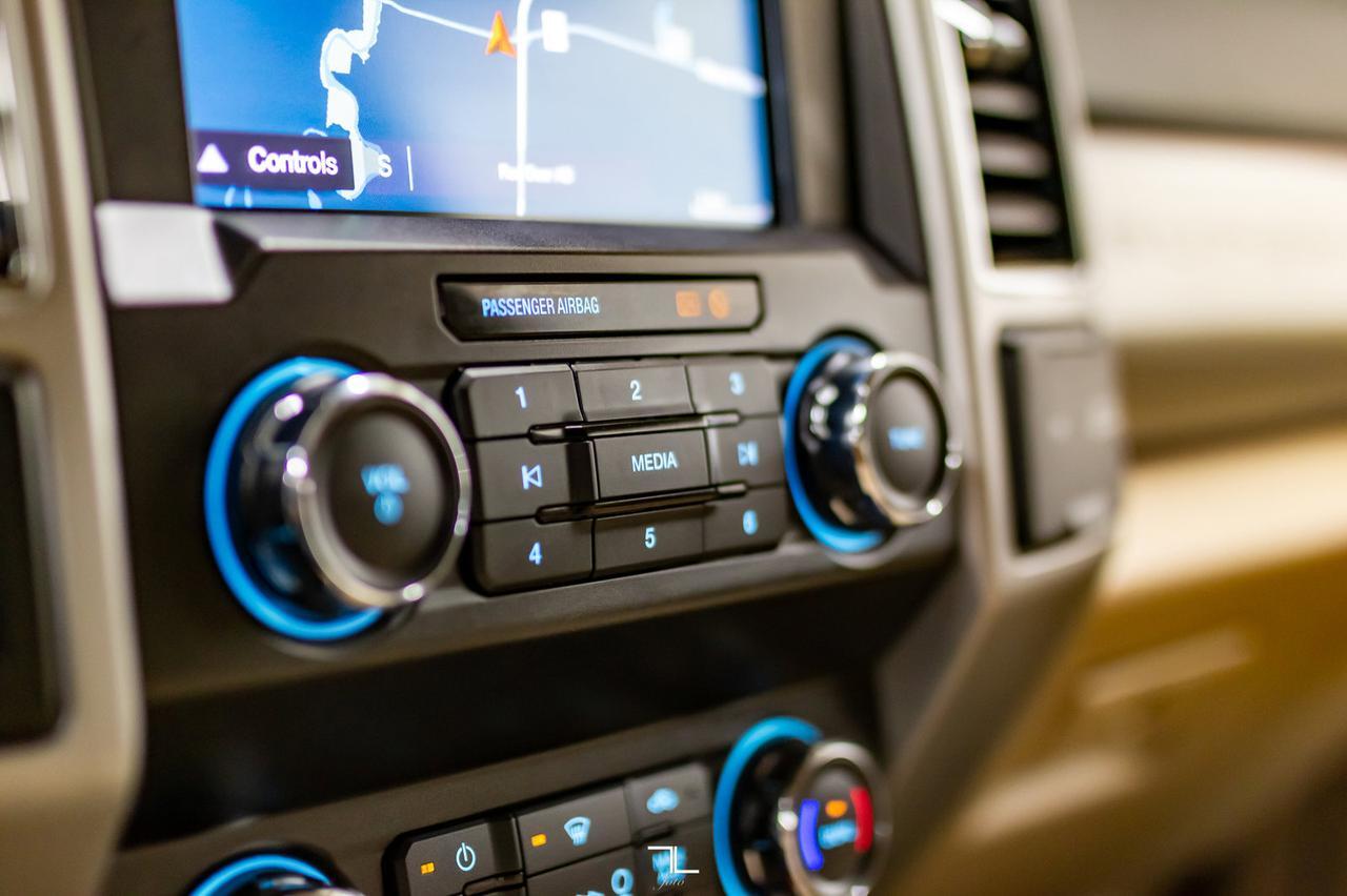 2019 Ford F-250 4x4 Crew Cab Lariat Leather Nav BCam Red Deer AB