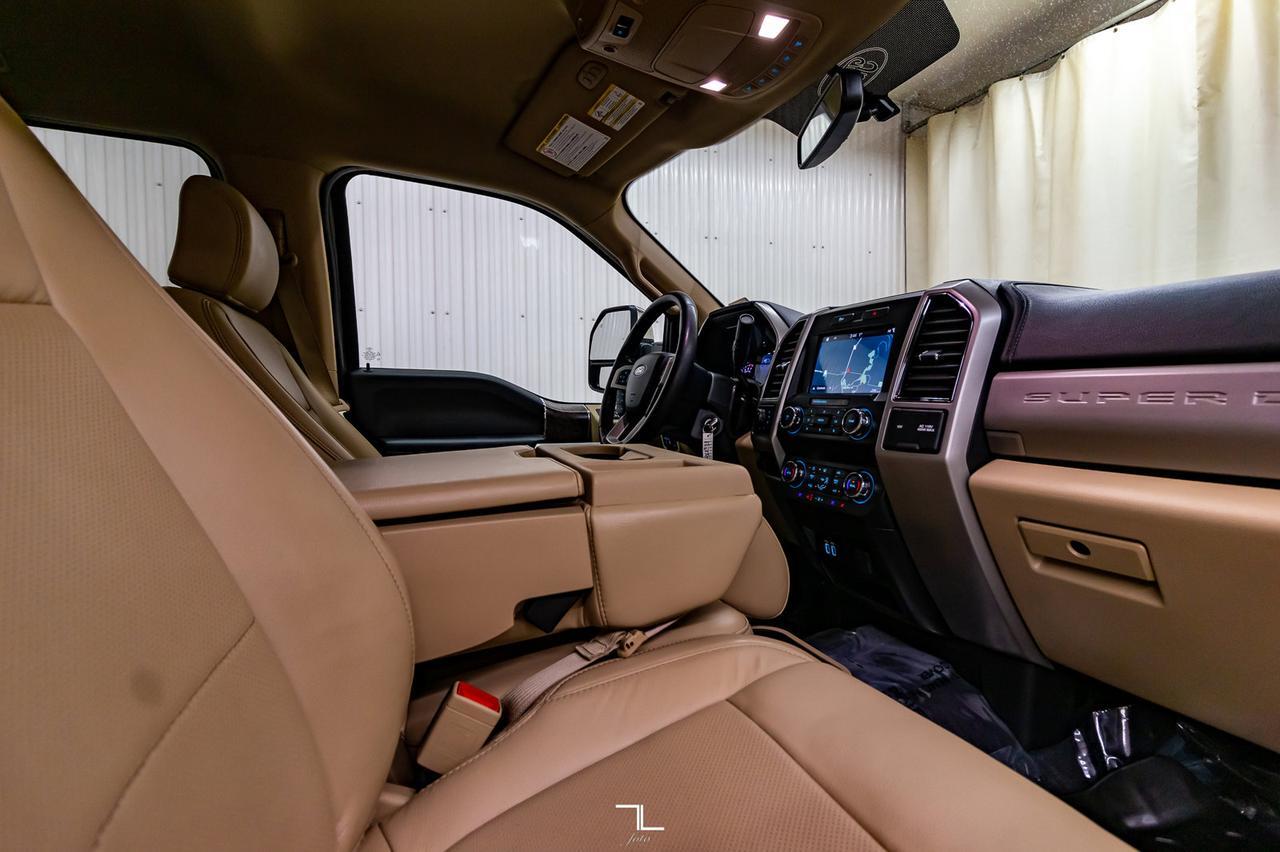 2019 Ford F-250 4x4 Crew Cab Lariat Leather Nav BCam Red Deer AB