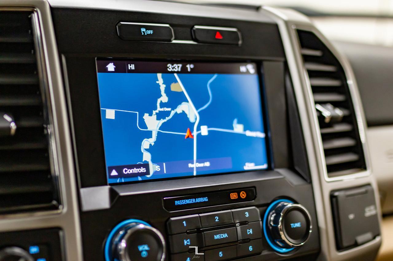 2019 Ford F-250 4x4 Crew Cab Lariat Leather Nav BCam Red Deer AB