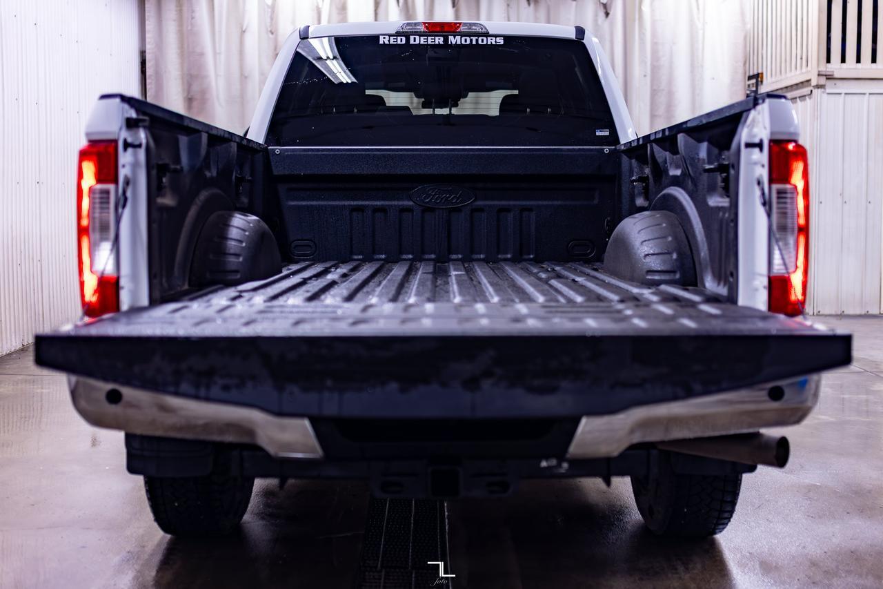 2019 Ford F-250 4x4 Crew Cab XLT BCam Red Deer AB