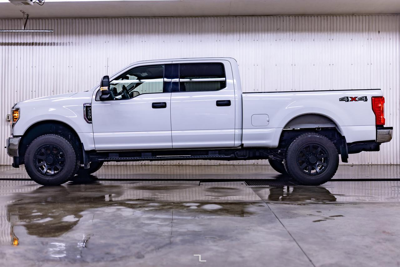 2019 Ford F-250 4x4 Crew Cab XLT BCam Red Deer AB