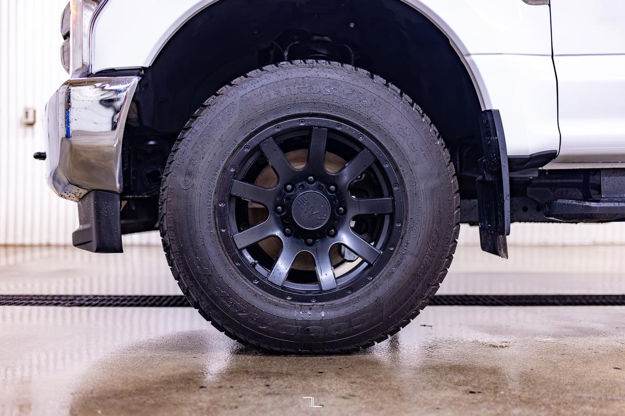 2019 Ford F-250 4x4 Crew Cab XLT BCam Red Deer AB