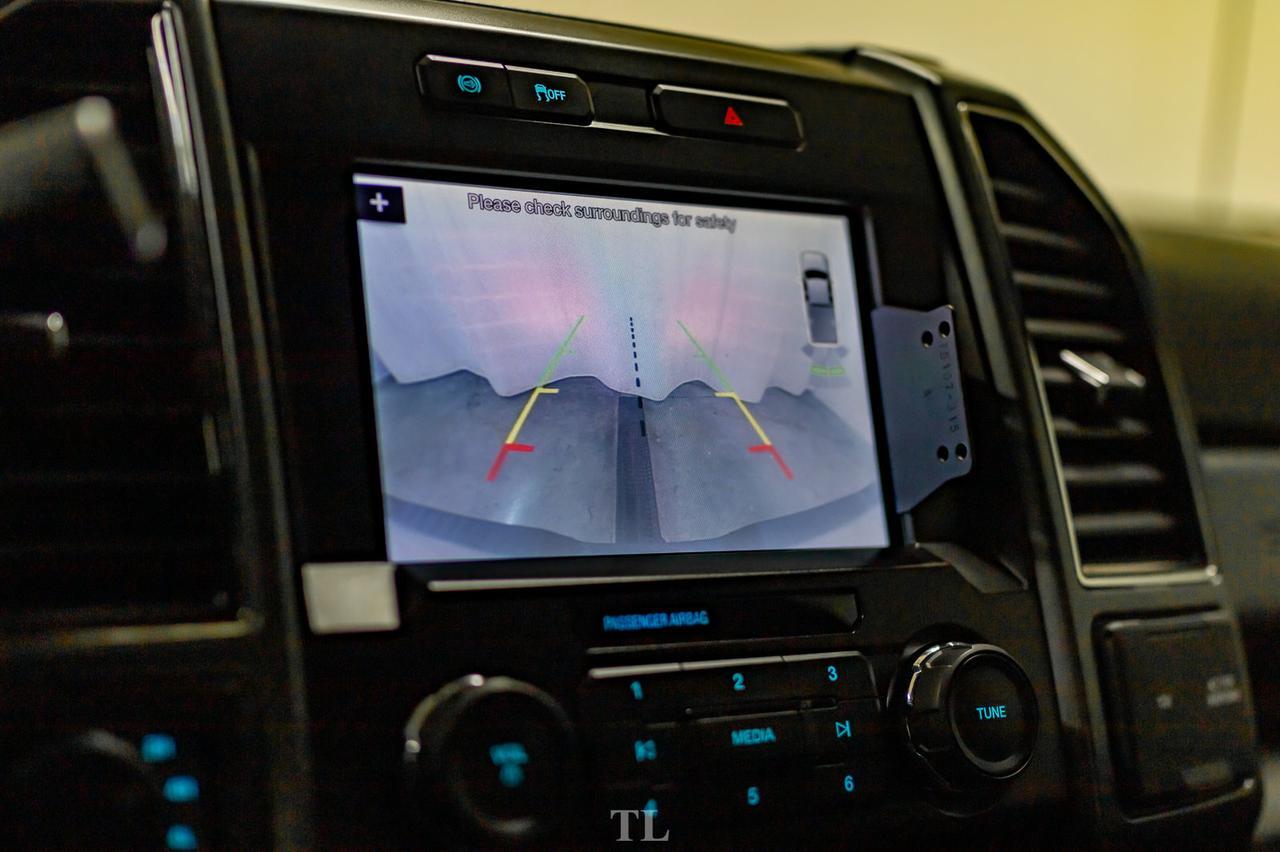 2019 Ford F-250 4x4 Crew Cab XLT Diesel Lift Nav BCam Red Deer AB