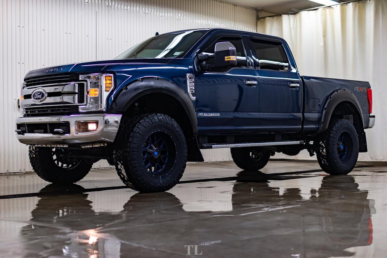 2019 Ford F-250 4x4 Crew Cab XLT Diesel Lift Nav BCam Red Deer AB