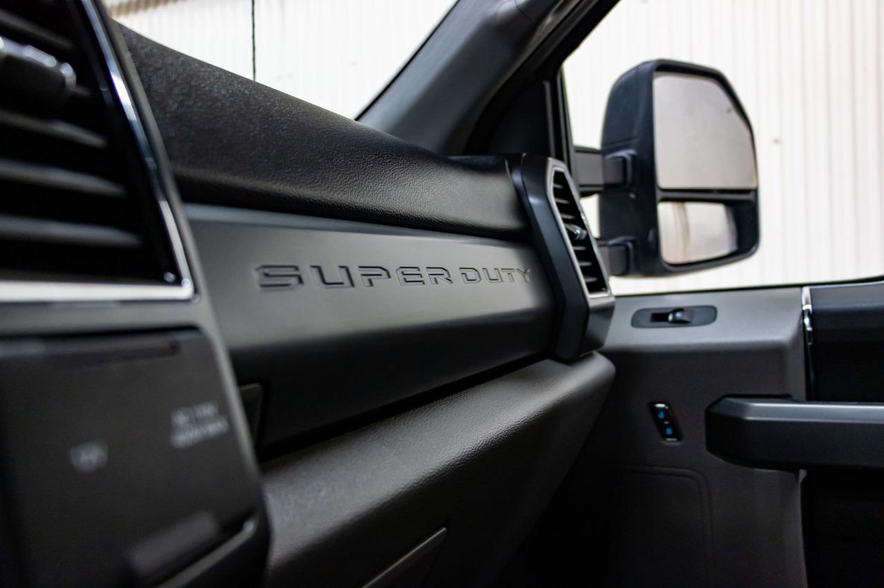 2019 Ford F-250 4x4 Crew Cab XLT FX4 BCam Red Deer AB