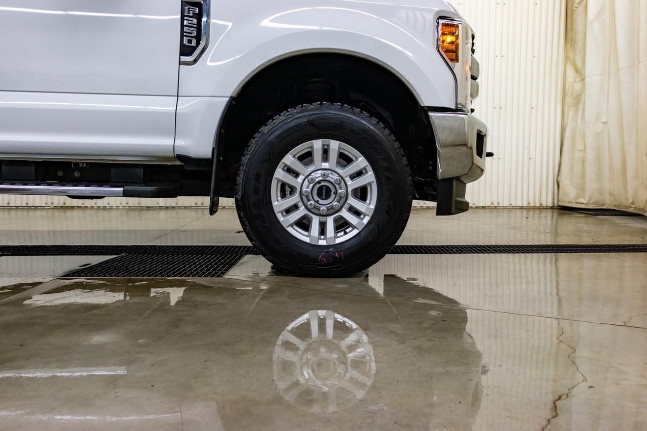 2019 Ford F-250 4x4 Crew Cab XLT FX4 BCam Red Deer AB