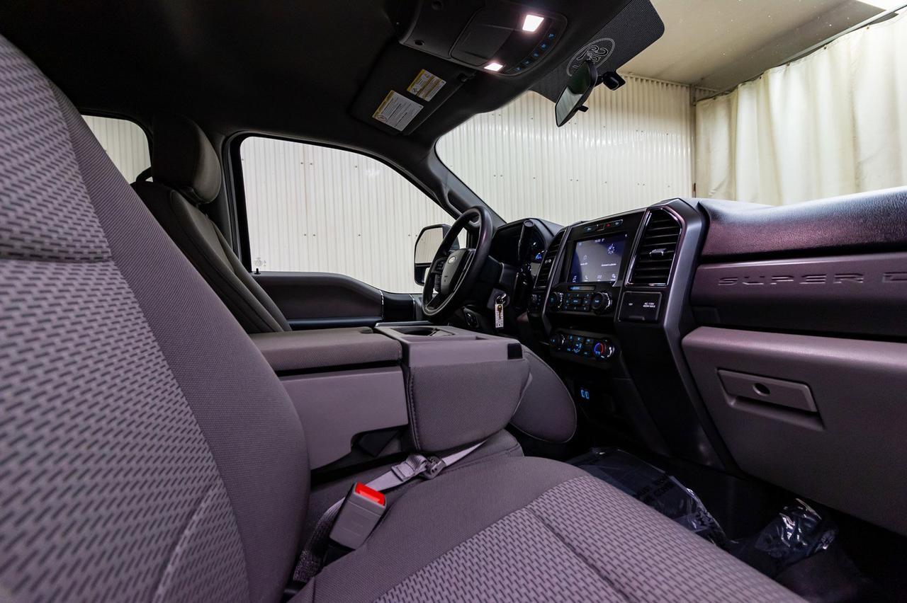 2019 Ford F-250 4x4 Crew Cab XLT FX4 BCam Red Deer AB