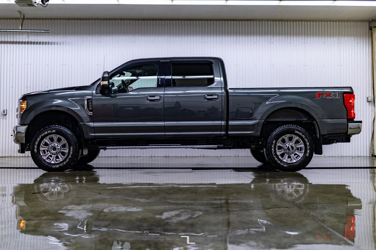 2019 Ford F-250 4x4 Crew Cab XLT FX4 Leather BCam Red Deer AB