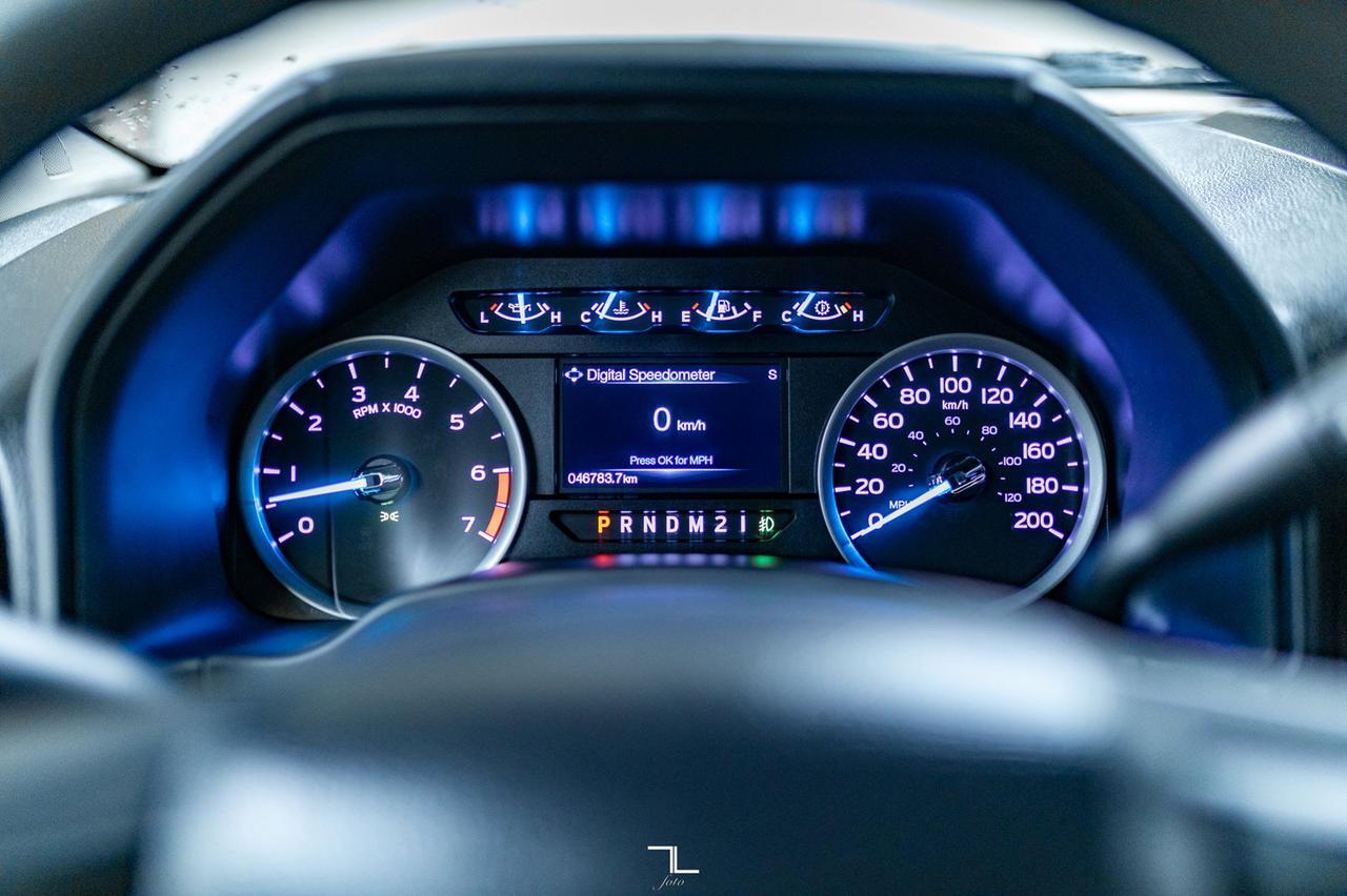 2019 Ford F-250 4x4 Crew Cab XLT FX4 Leather BCam Red Deer AB