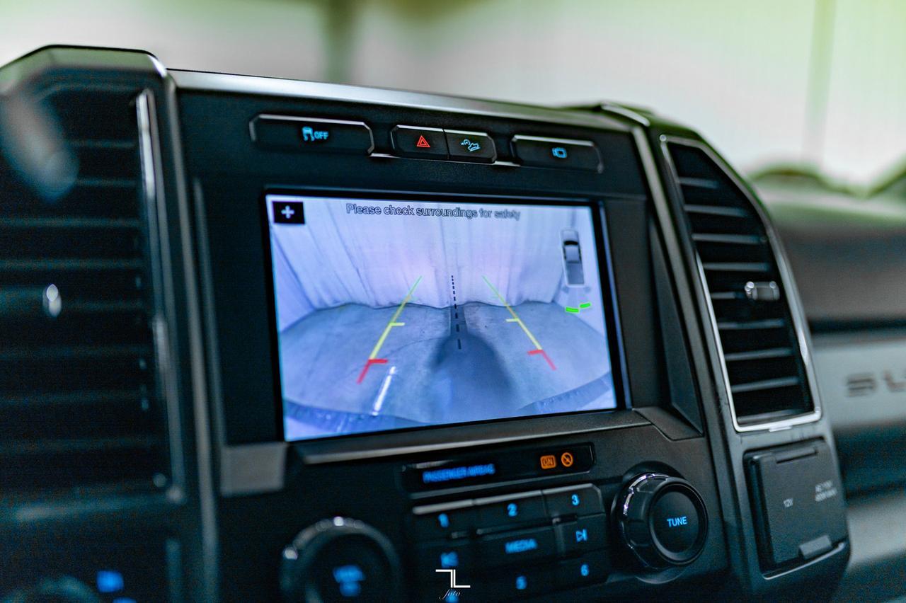 2019 Ford F-250 4x4 Crew Cab XLT FX4 Leather BCam Red Deer AB