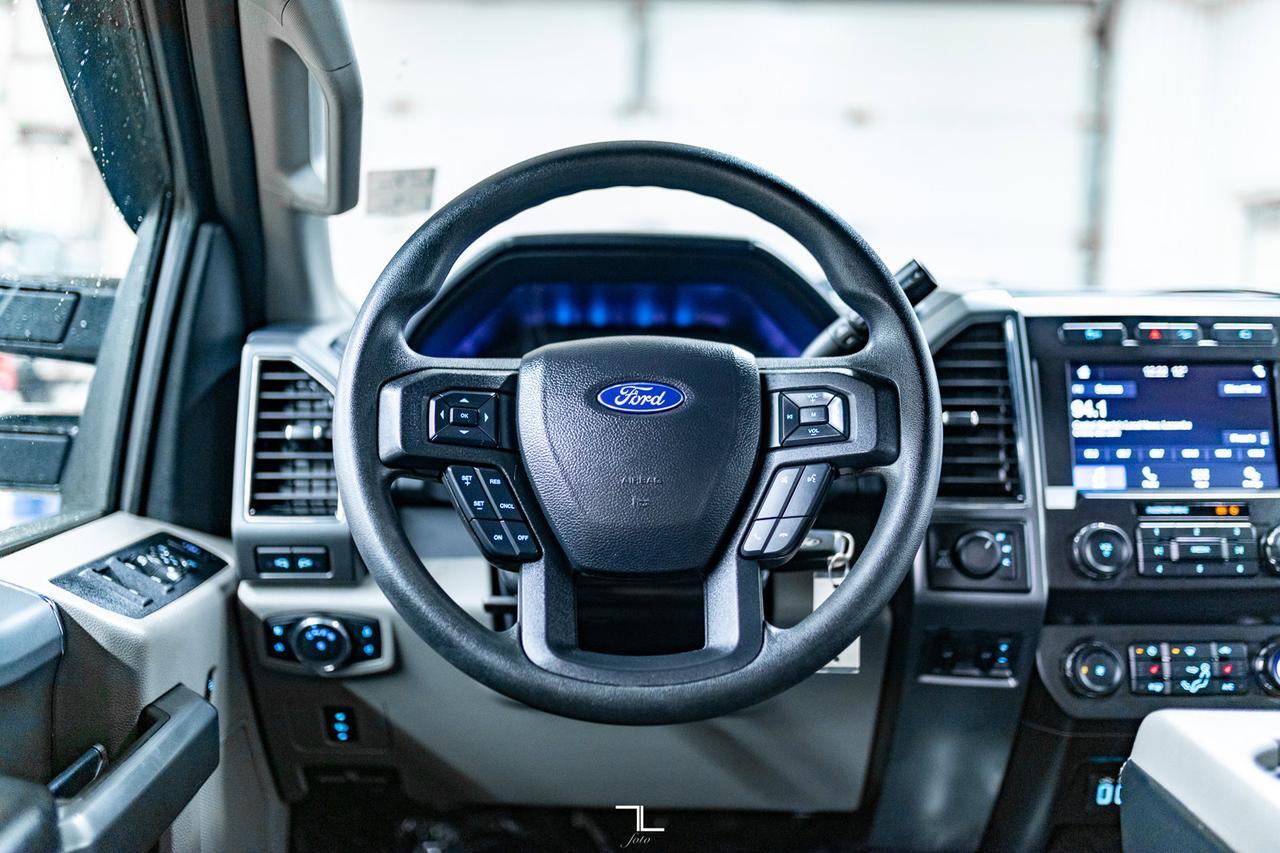 2019 Ford F-250 4x4 Crew Cab XLT FX4 Leather BCam Red Deer AB