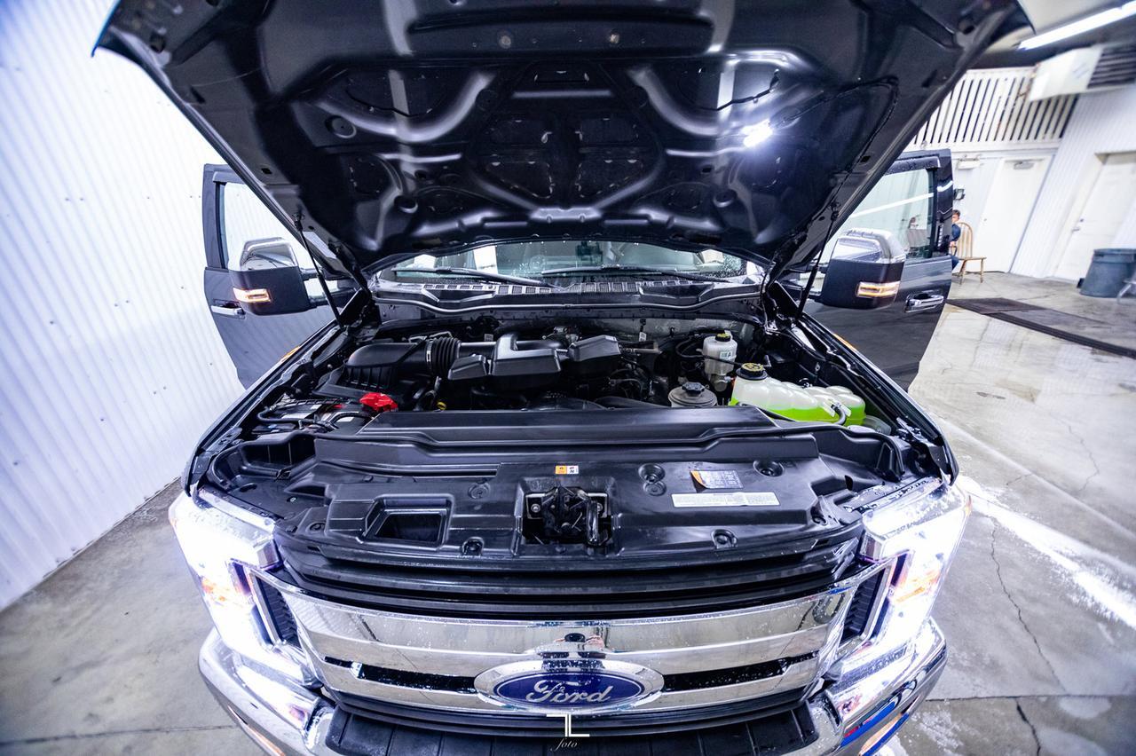 2019 Ford F-250 4x4 Crew Cab XLT FX4 Leather BCam Red Deer AB