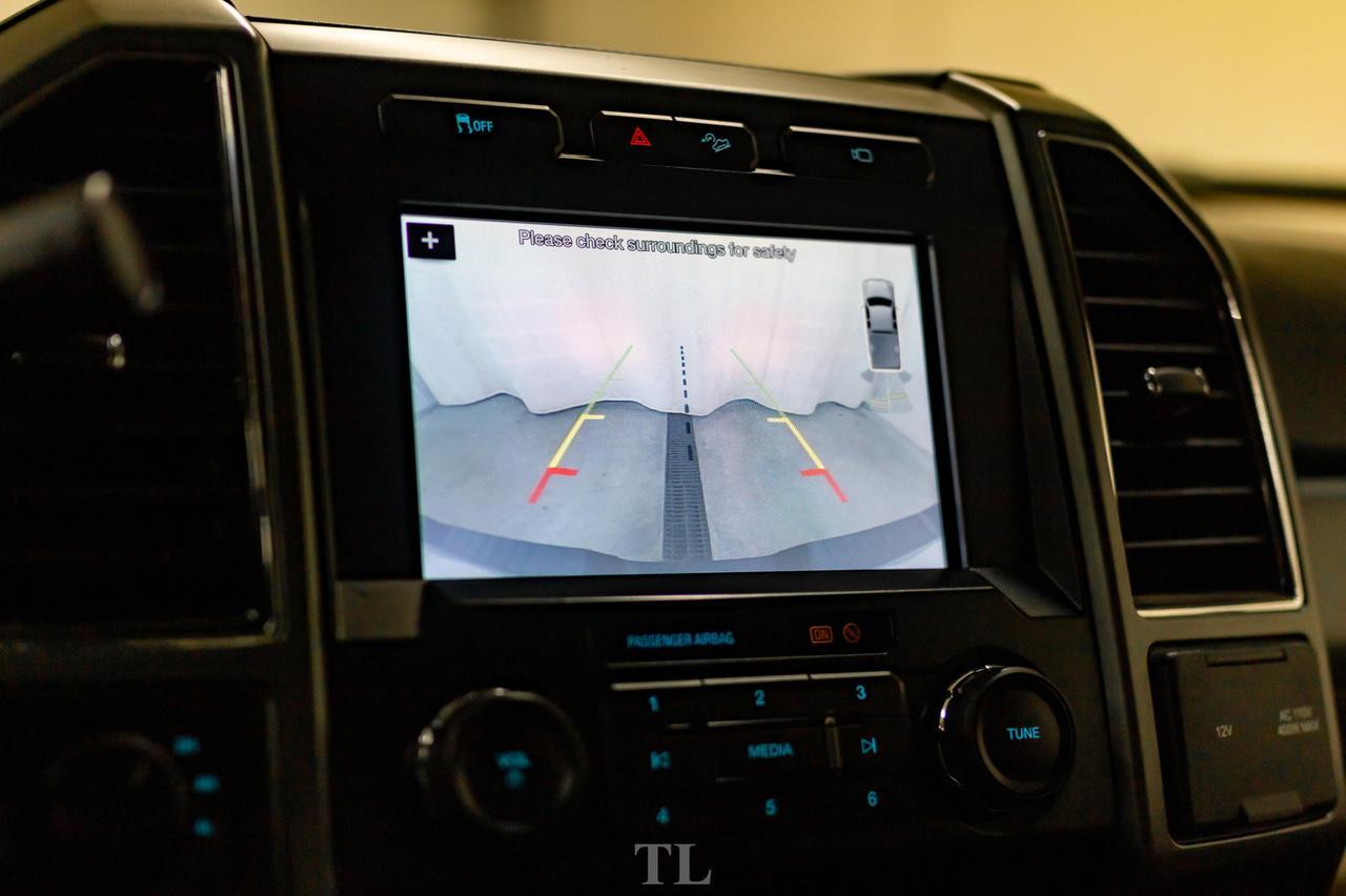 2019 Ford F-250 4x4 Crew Cab XLT FX4 Nav BCam Red Deer AB