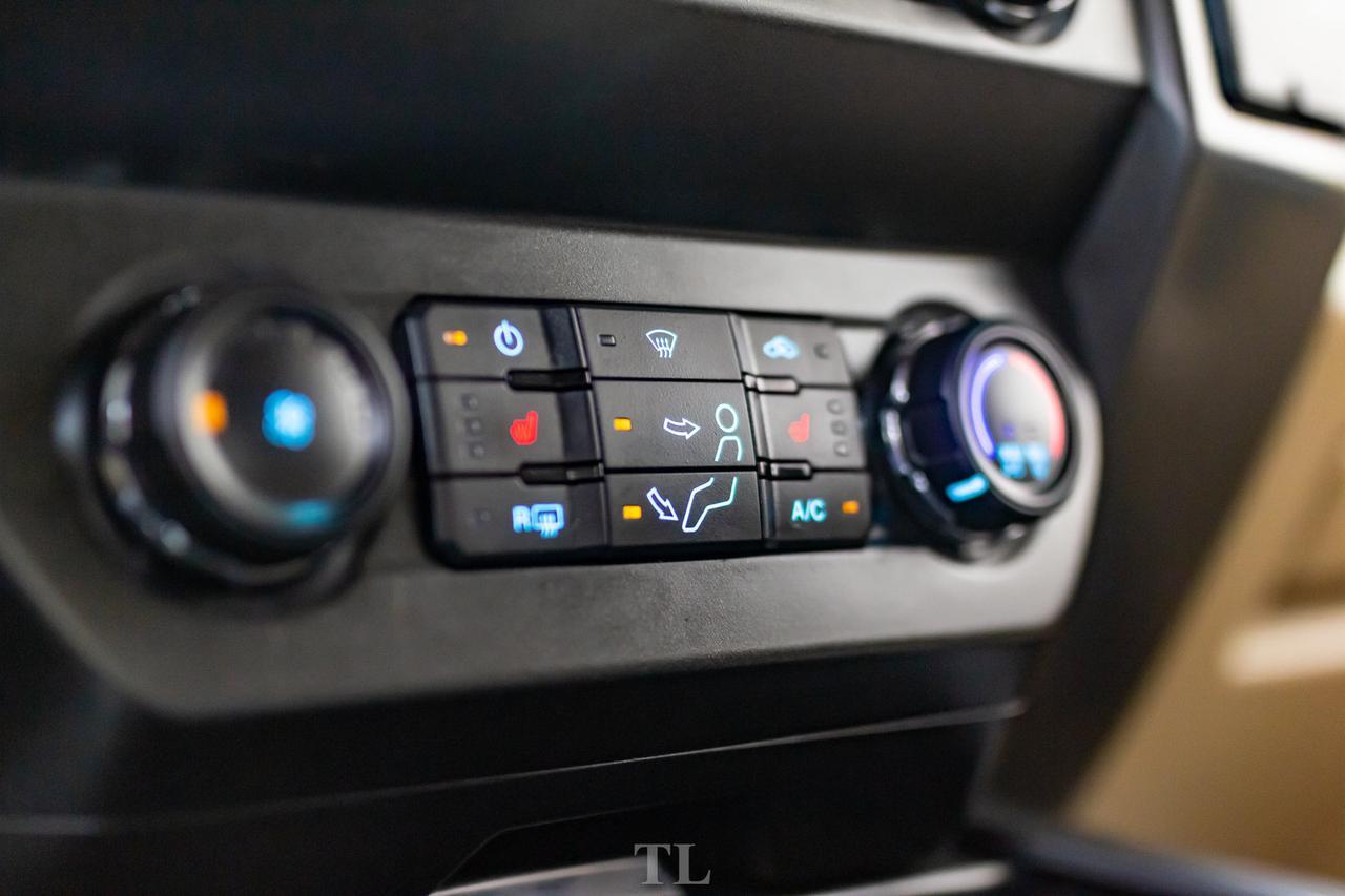 2019 Ford F-250 4x4 Crew Cab XLT FX4 Nav BCam Red Deer AB