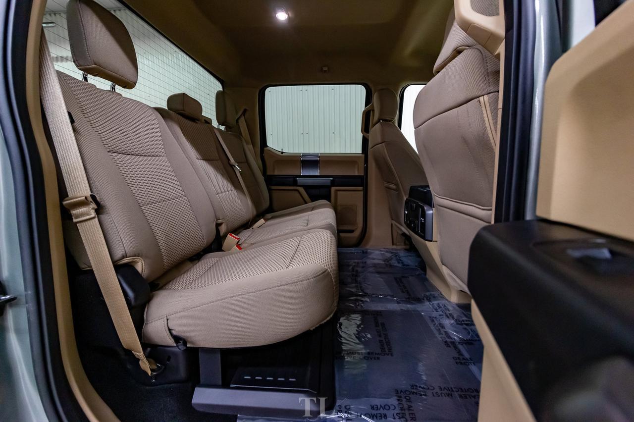 2019 Ford F-250 4x4 Crew Cab XLT FX4 Nav BCam Red Deer AB