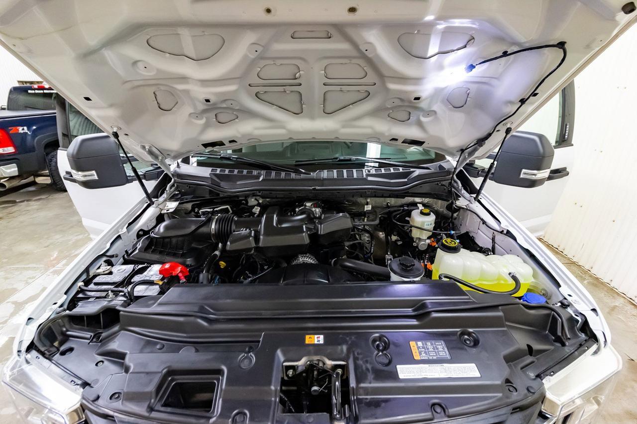 2019 Ford F-250 4x4 Crew Cab XLT FX4 Red Deer AB