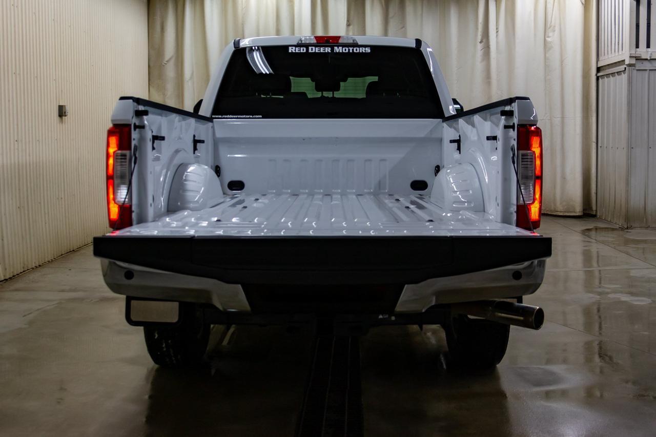 2019 Ford F-250 4x4 Crew Cab XLT Nav BCam Red Deer AB