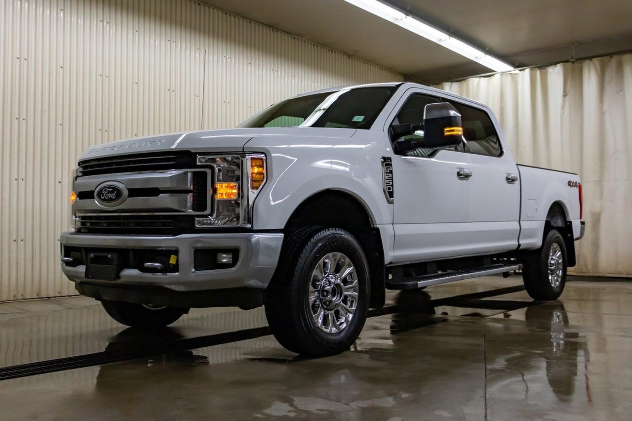 2019 Ford F-250 4x4 Crew Cab XLT Nav BCam Red Deer AB