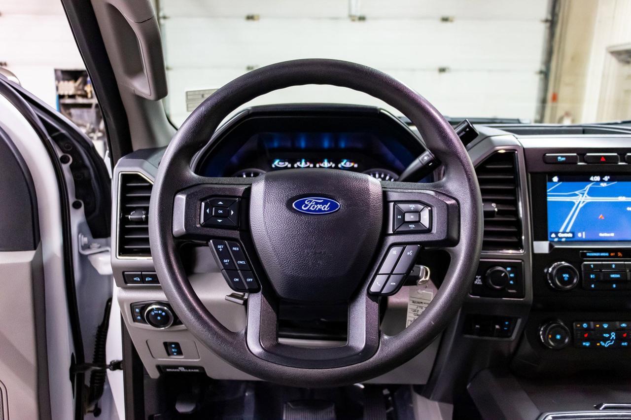 2019 Ford F-250 4x4 Crew Cab XLT Nav BCam Red Deer AB