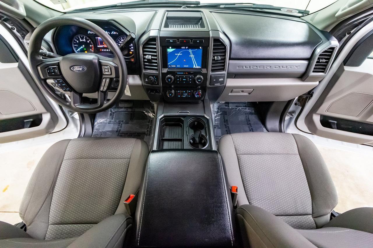 2019 Ford F-250 4x4 Crew Cab XLT Nav BCam Red Deer AB