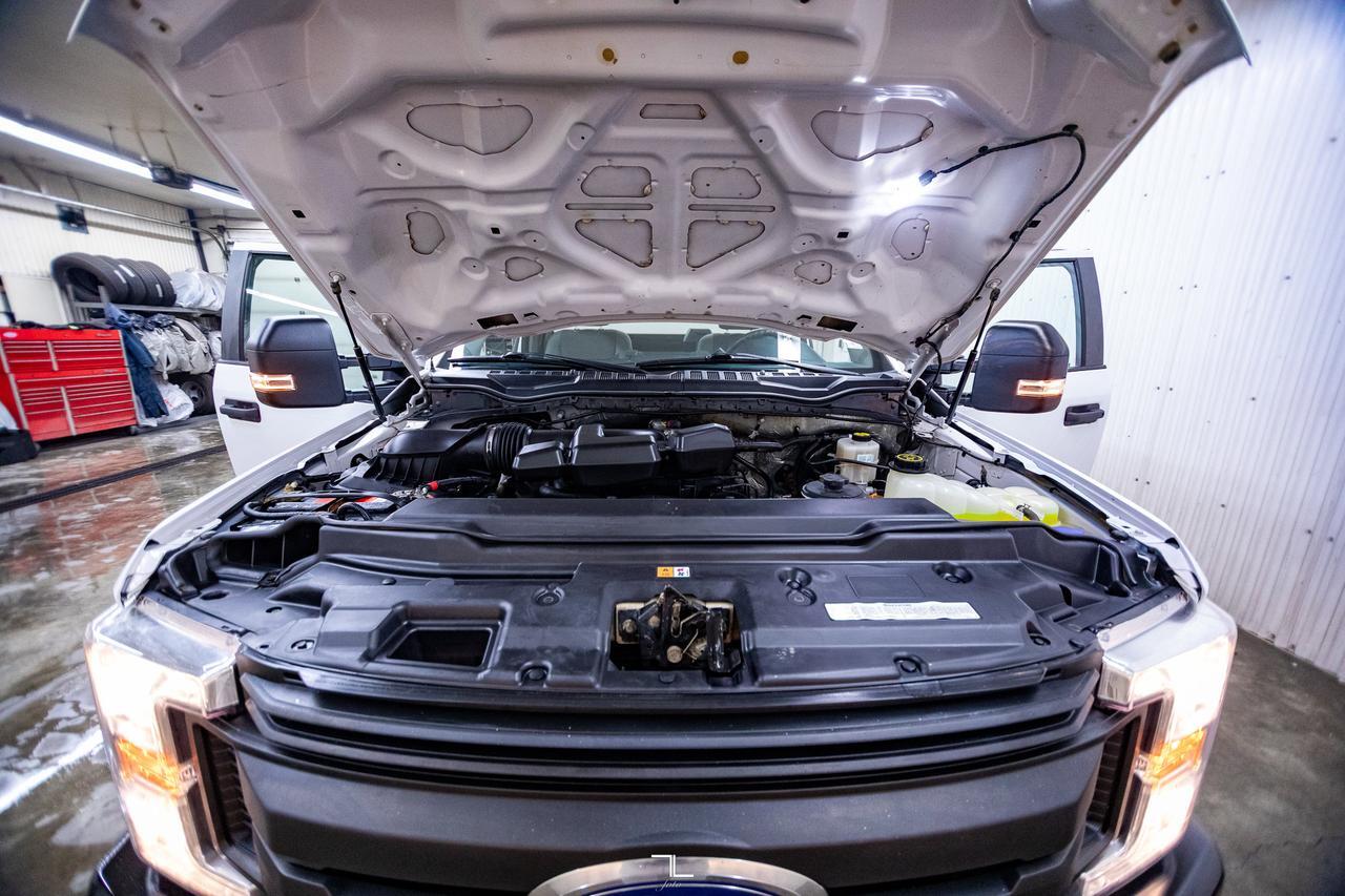 2019 Ford F-250 4x4 Reg Cab XL Longbox Red Deer AB