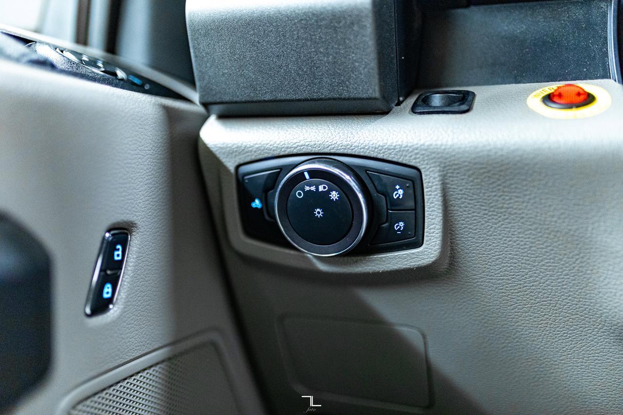 2019 Ford F-250 4x4 Reg Cab XL Longbox Red Deer AB