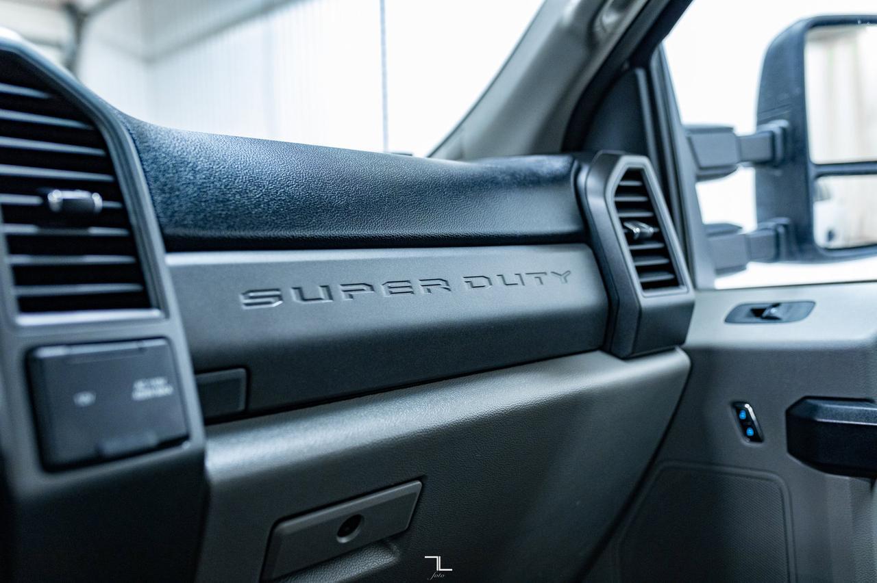 2019 Ford F-250 4x4 Super Cab XL Longbox BCam Red Deer AB