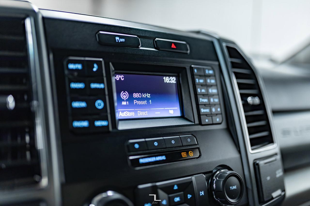 2019 Ford F-250 4x4 Super Cab XLT Longbox BCam Red Deer AB