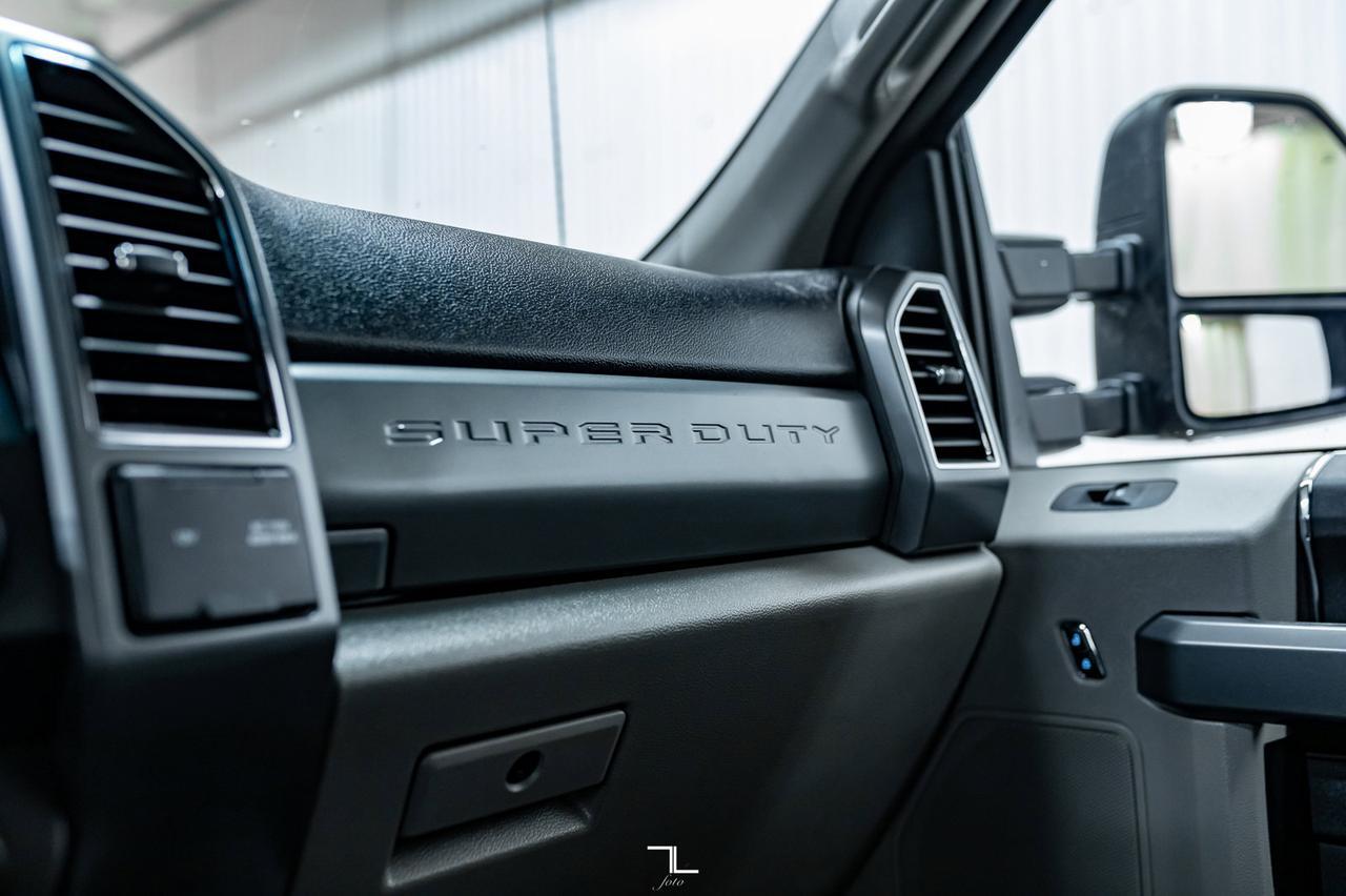 2019 Ford F-250 4x4 Super Cab XLT Longbox BCam Red Deer AB