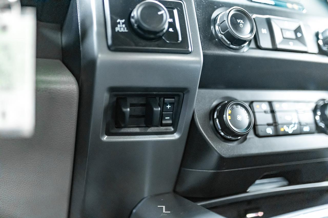 2019 Ford F-250 4x4 Super Cab XLT Longbox BCam Red Deer AB