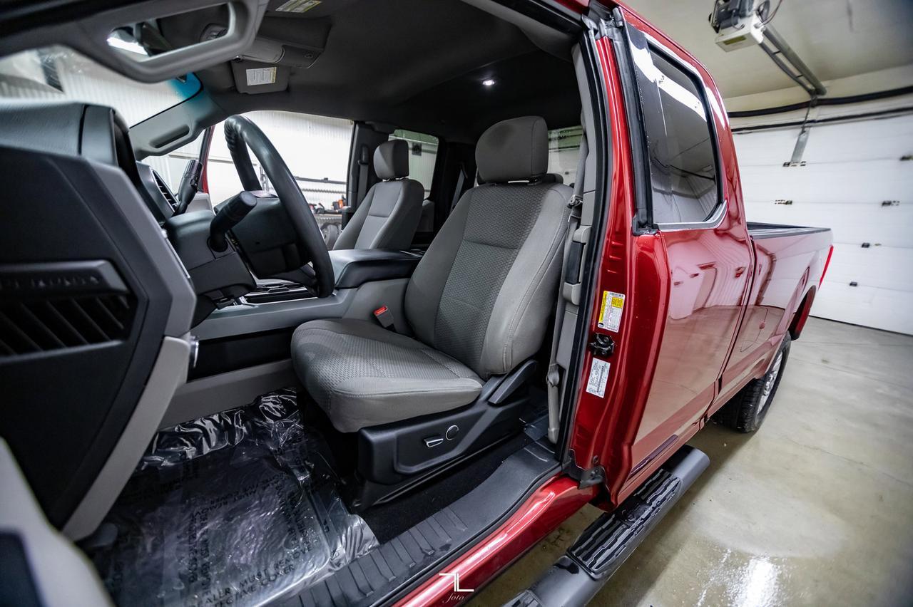 2019 Ford F-250 4x4 Super Cab XLT Longbox BCam Red Deer AB